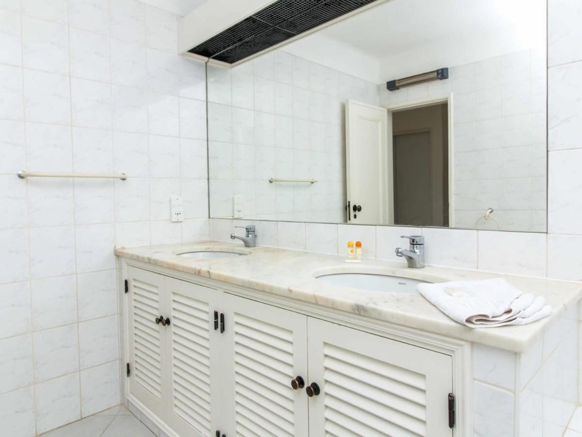 Estima Golf House Apartment - Luxurious & 6 Pools & Golf & Tennis อัลบูเฟรา ภายนอก รูปภาพ